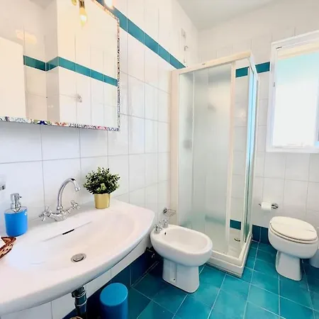 Daire Re Del Mare - 3br - Lounge Con Vista Da Sogno *